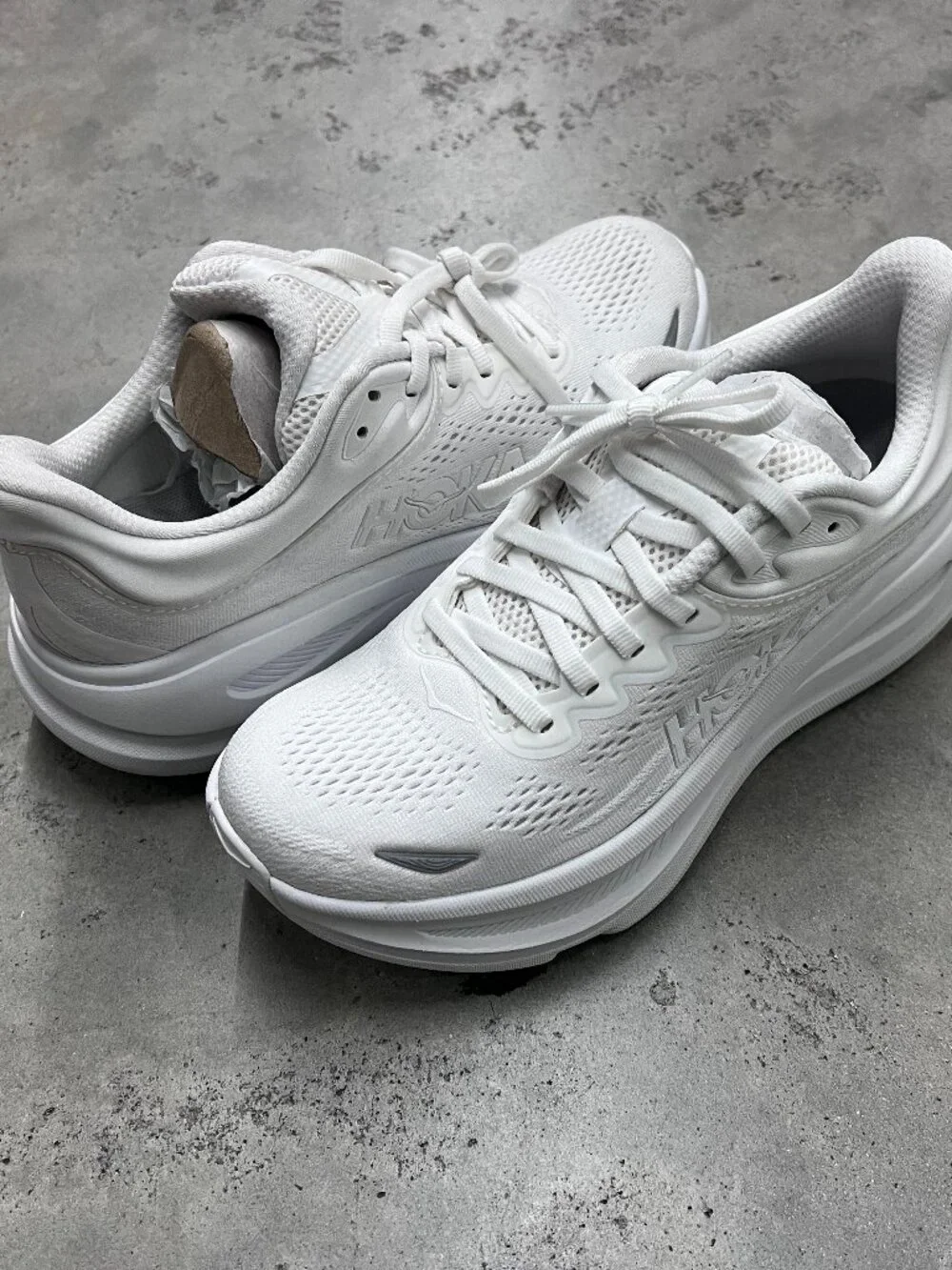 Hoka One One Bondi 9 White Running Shoe's Women's Size 6 1162012/WWH - Used